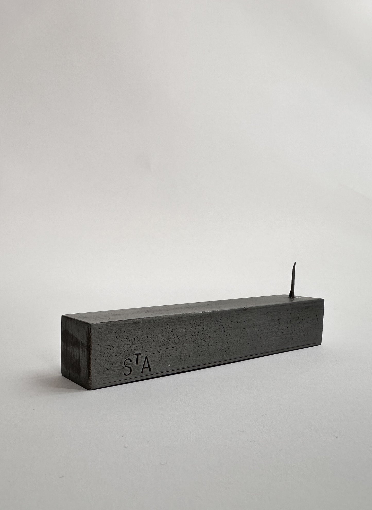 KNIFE REST BY SAINT ANTOINE