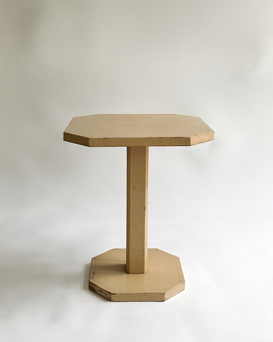 SIDE TABLE 1940S