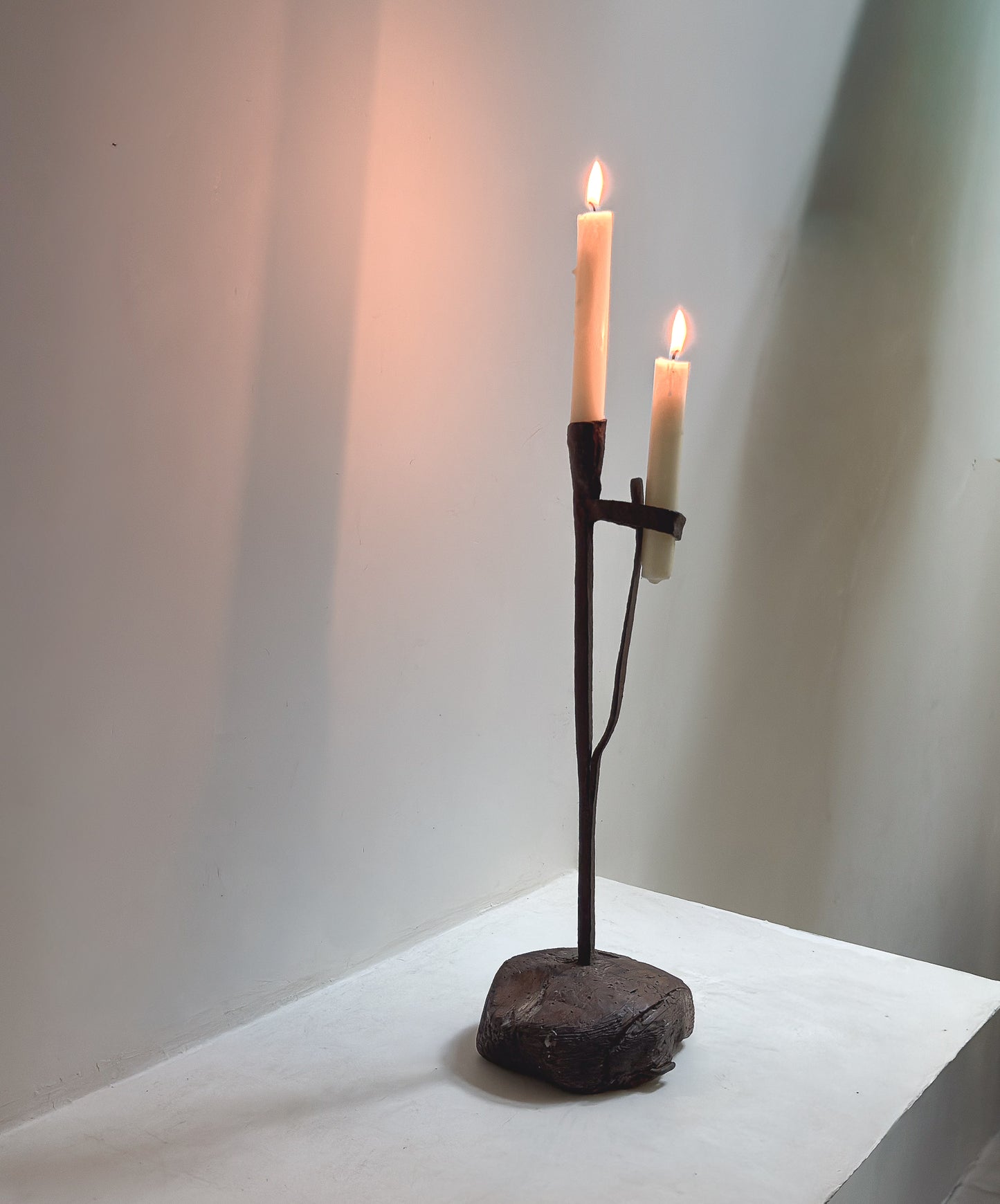 CHANDELIER FROM THE EARLY 20TH CENTURY