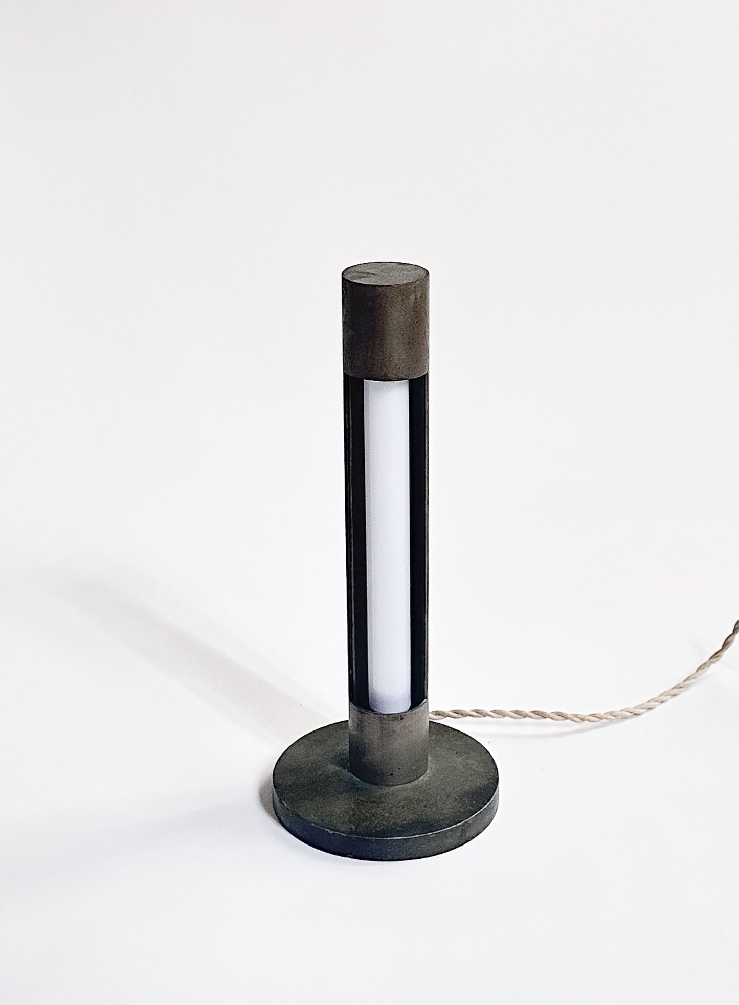 LAMP C1930