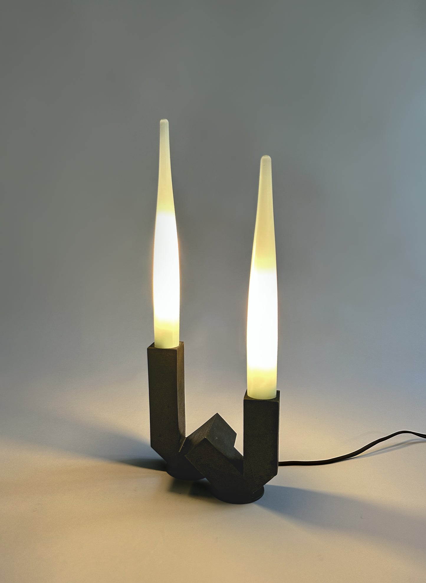 LAMP C1930